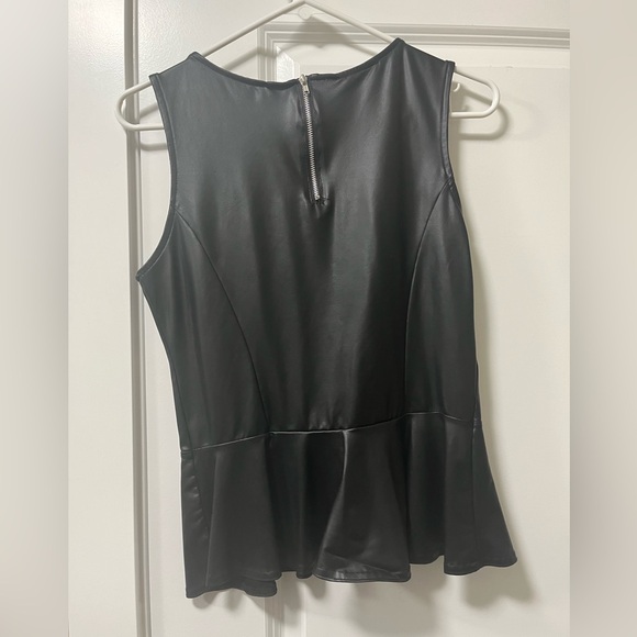 Faux leather top - Picture 2 of 2